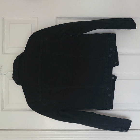 Levi's Ex-Boyfriend Sherpa Trucker Jacket - Picture 5 of 6